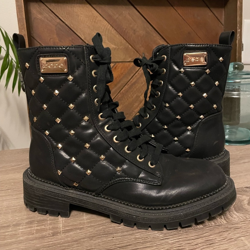 Bebe Dorienne-B Stud Quilted Boots Women’s Size 7